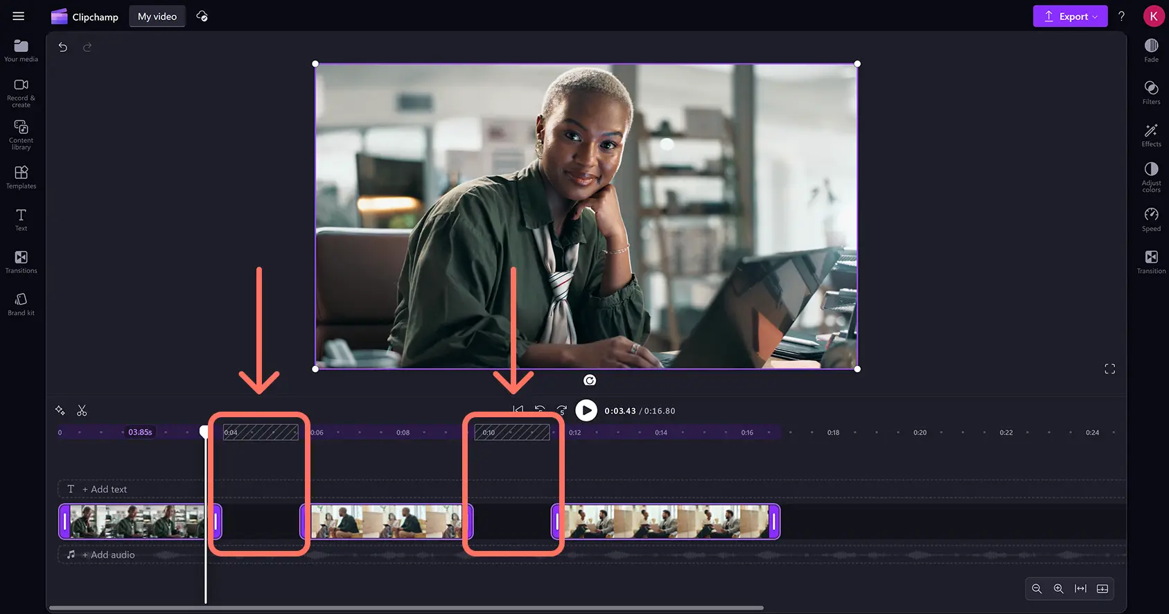 動画アセット間に複数の隙間がある Clipchamp 動画エディターの編集タイムライン。