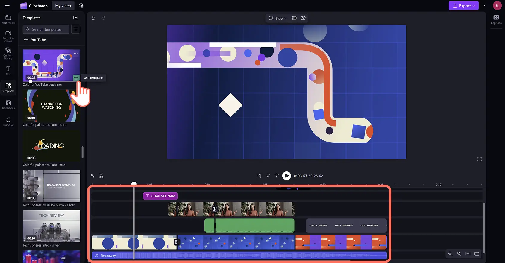 Un utilizator care adaugă un șablon video în cronologia de editare în editorul video Clipchamp.