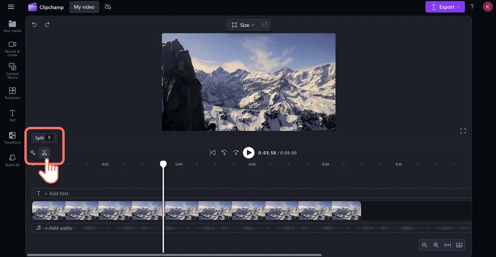 用户在 Clipchamp 中单击“拆分”按钮以拆分视频剪辑。