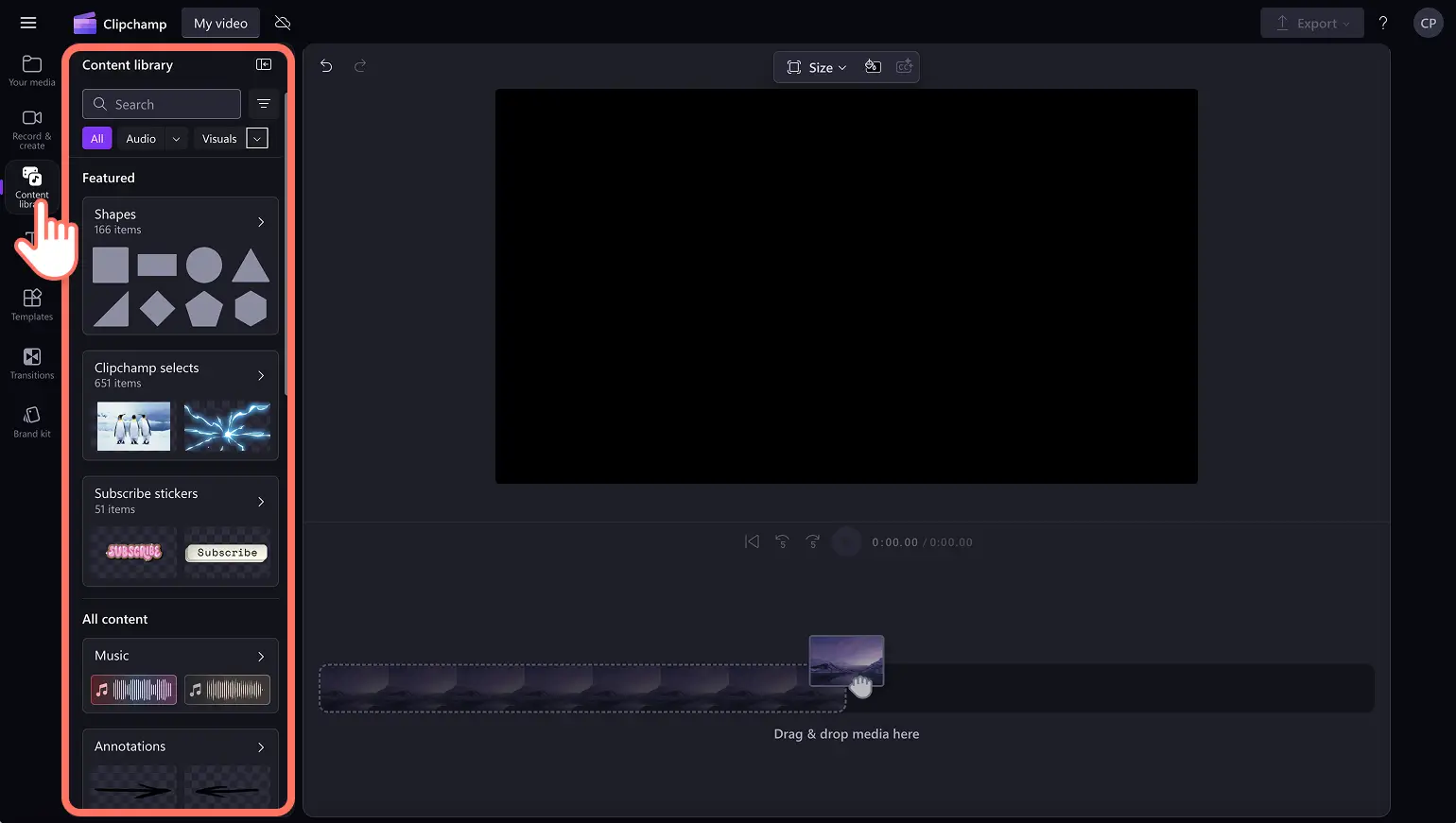 Usuário encontrando um vídeo de estoque no Clipchamp.