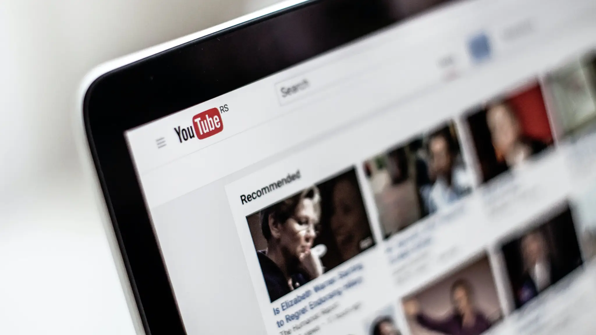 How to change your YouTube video thumbnail