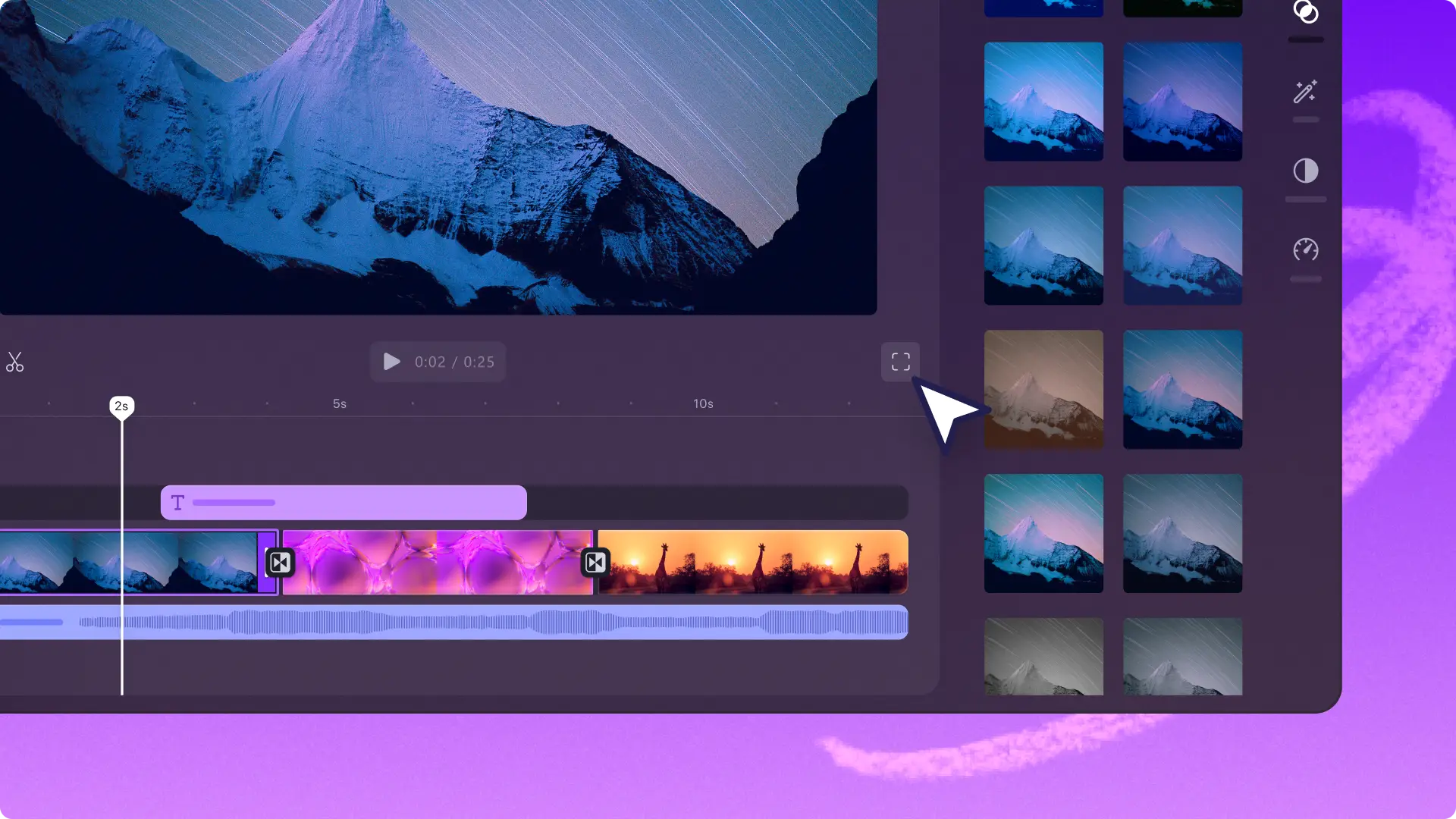 Clipchamp で全画面表示の動画プレビュー モードをクリックしているユーザー。