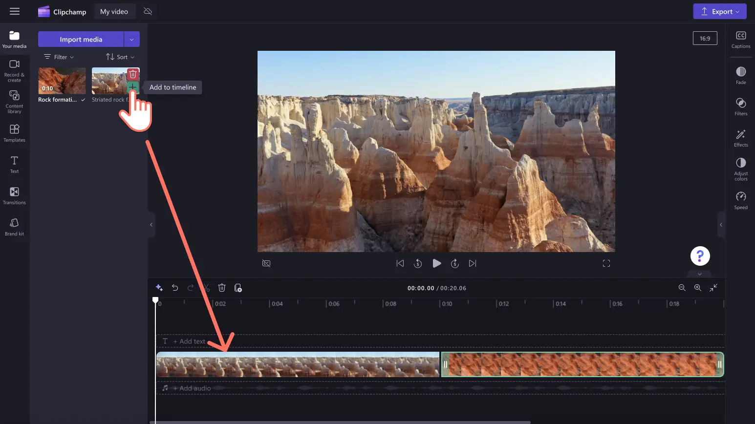 Gambar pengguna menyeret dan melepaskan video ke lini masa.