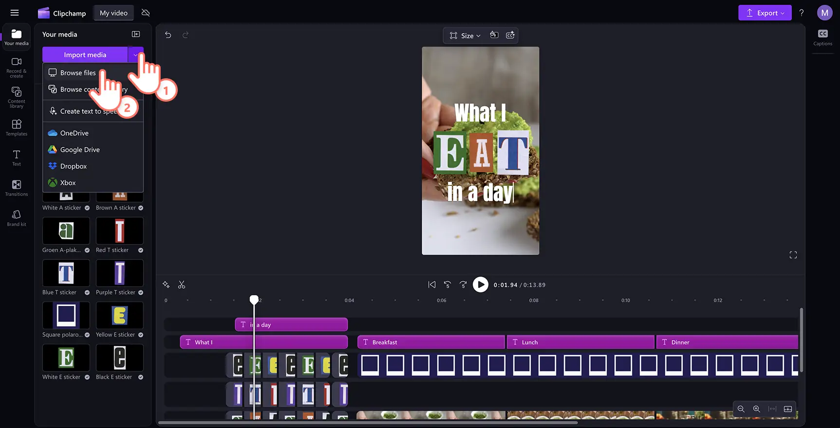 En bruker som importerer medier til videoredigeringsprogrammet Clipchamp