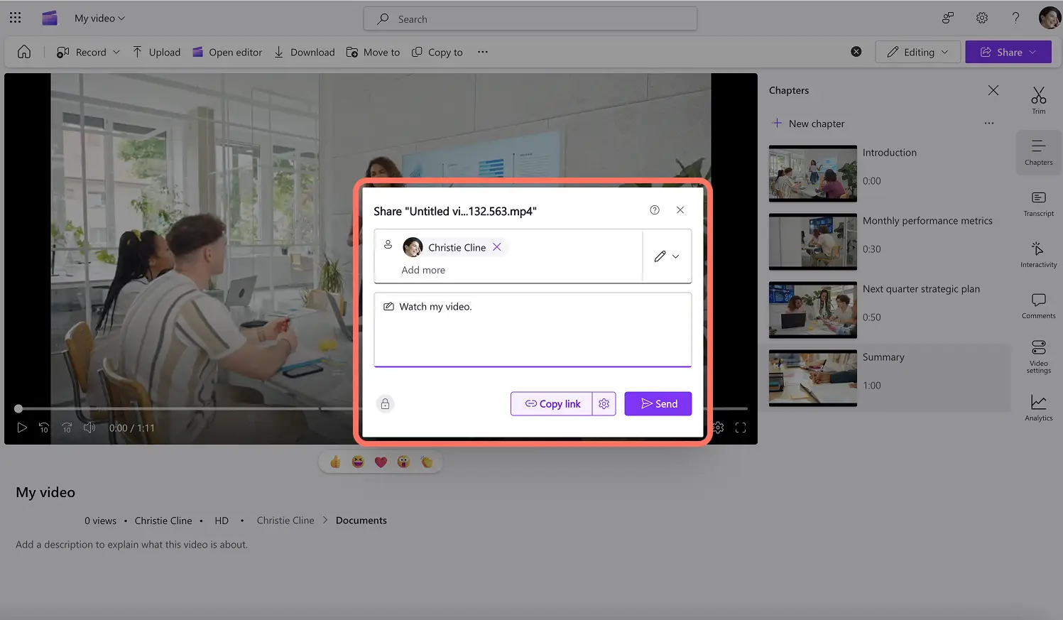 Een gebruiker die het videohoofdstuk deelt in Clipchamp.