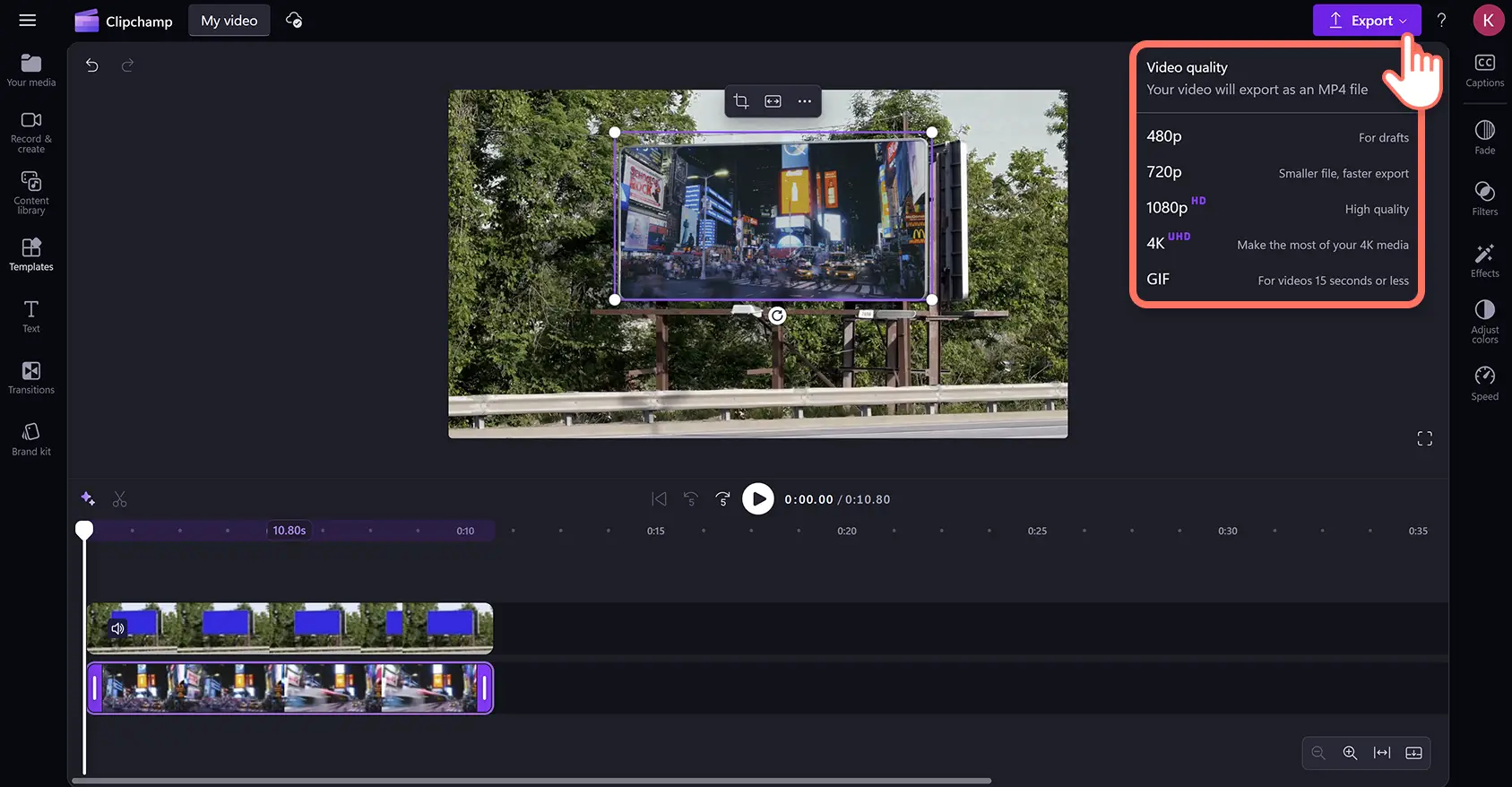 Seorang pengguna mengeksport video skrin biru dalam editor video Clipchamp.
