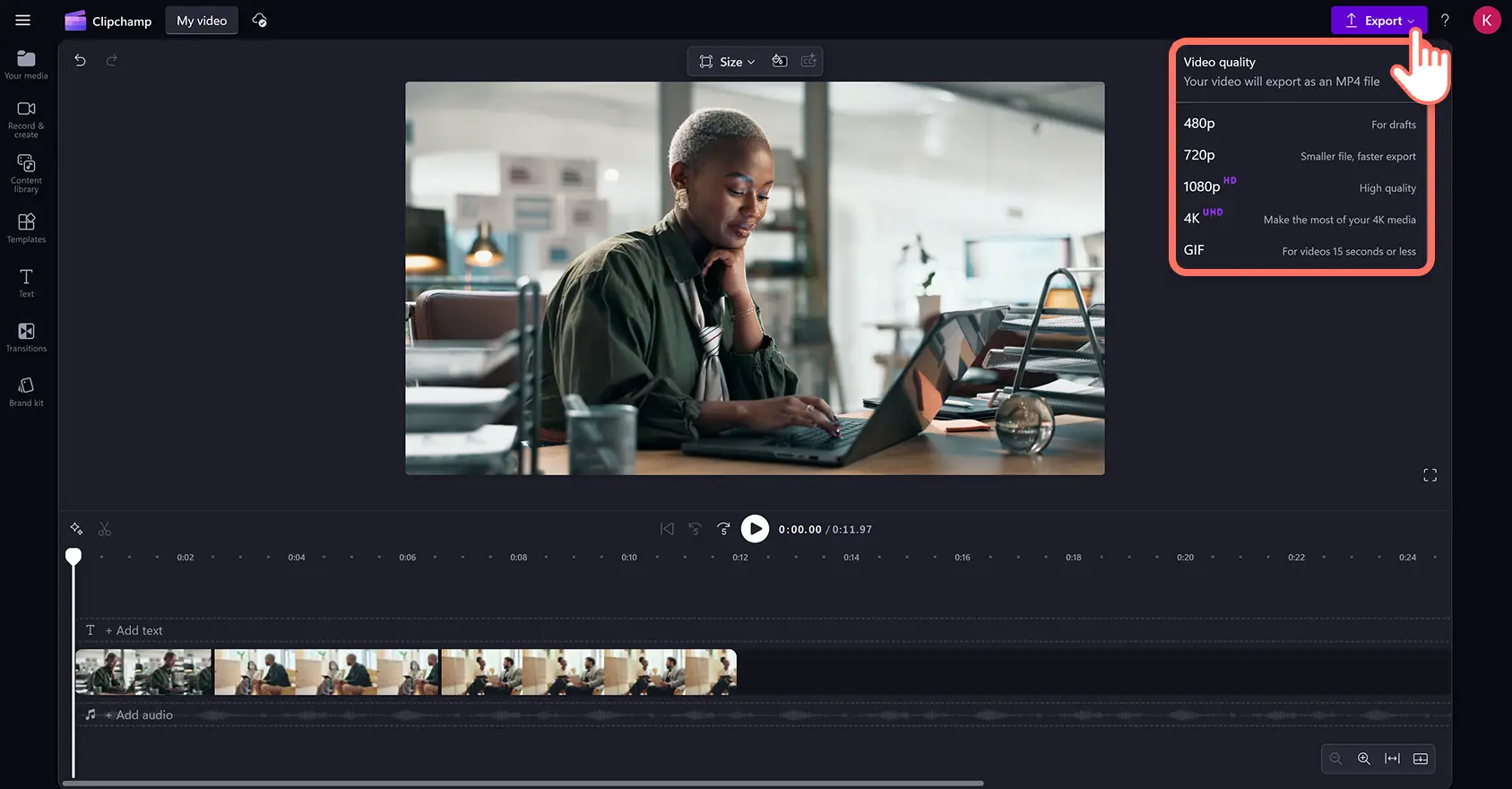 Clipchamp 動画エディターで動画をエクスポートしているユーザー。